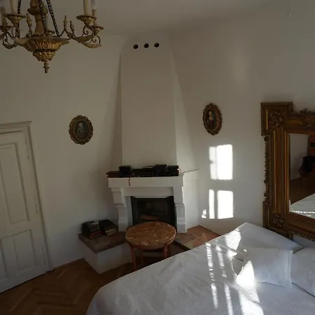 Sarah's Altstadt Oase