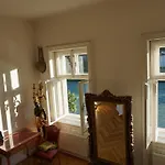 Sarah's Altstadt Oase
