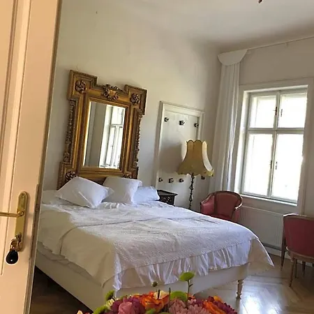 Sarah's Altstadt Oase 4*
