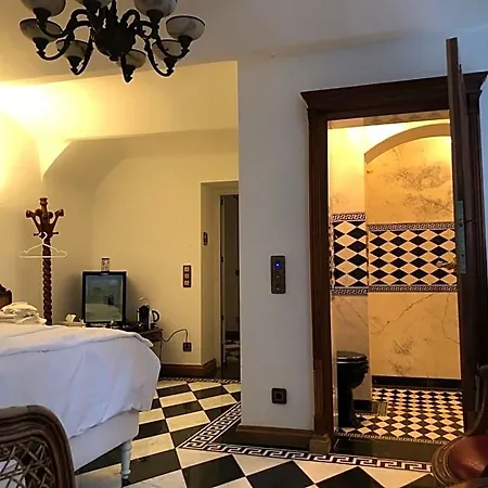 Sarah's Altstadt Oase 4*