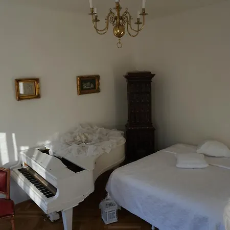 ベッド・アンド・ブレックファスト Sarah's Altstadt Oase 4*