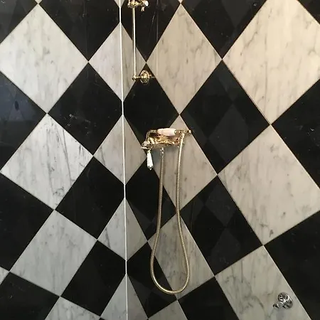 Sarah's Altstadt Oase Salisburgo