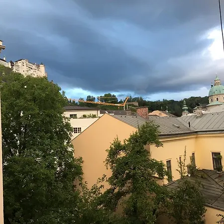 Nocleg ze śniadaniem Sarah's Altstadt Oase