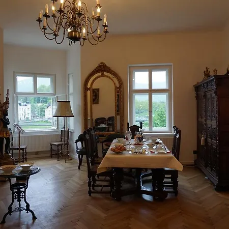 Sarah's Altstadt Oase Solnohrad
