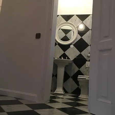 ベッド・アンド・ブレックファスト Sarah's Altstadt Oase ザルツブルク