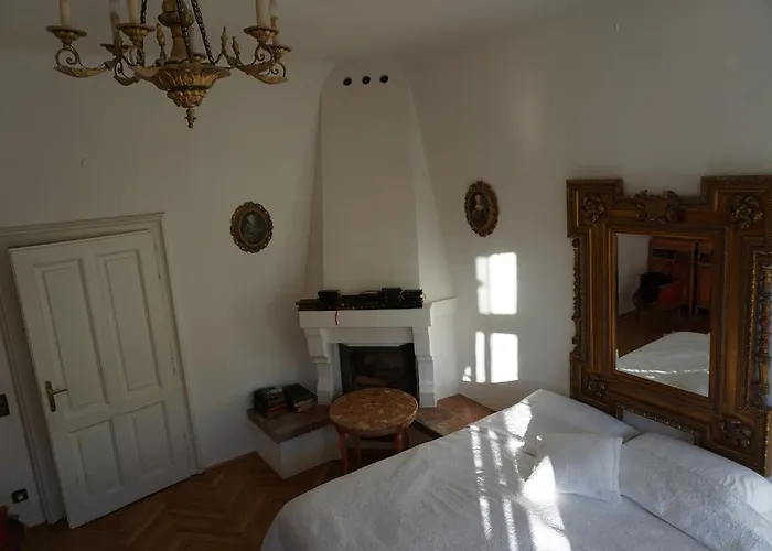 Sarah's Altstadt Oase